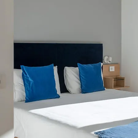 Serviced Apartments By Hotel De Charme Laveno-Mombello Exterior foto