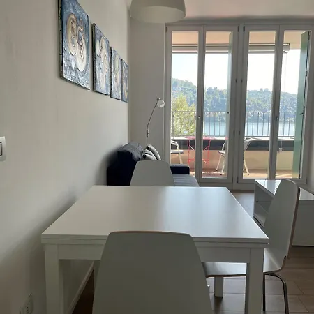 Serviced Apartments By Hotel De Charme Laveno-Mombello Exterior foto
