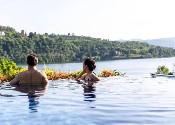 Serviced Apartments By Hotel De Charme Laveno