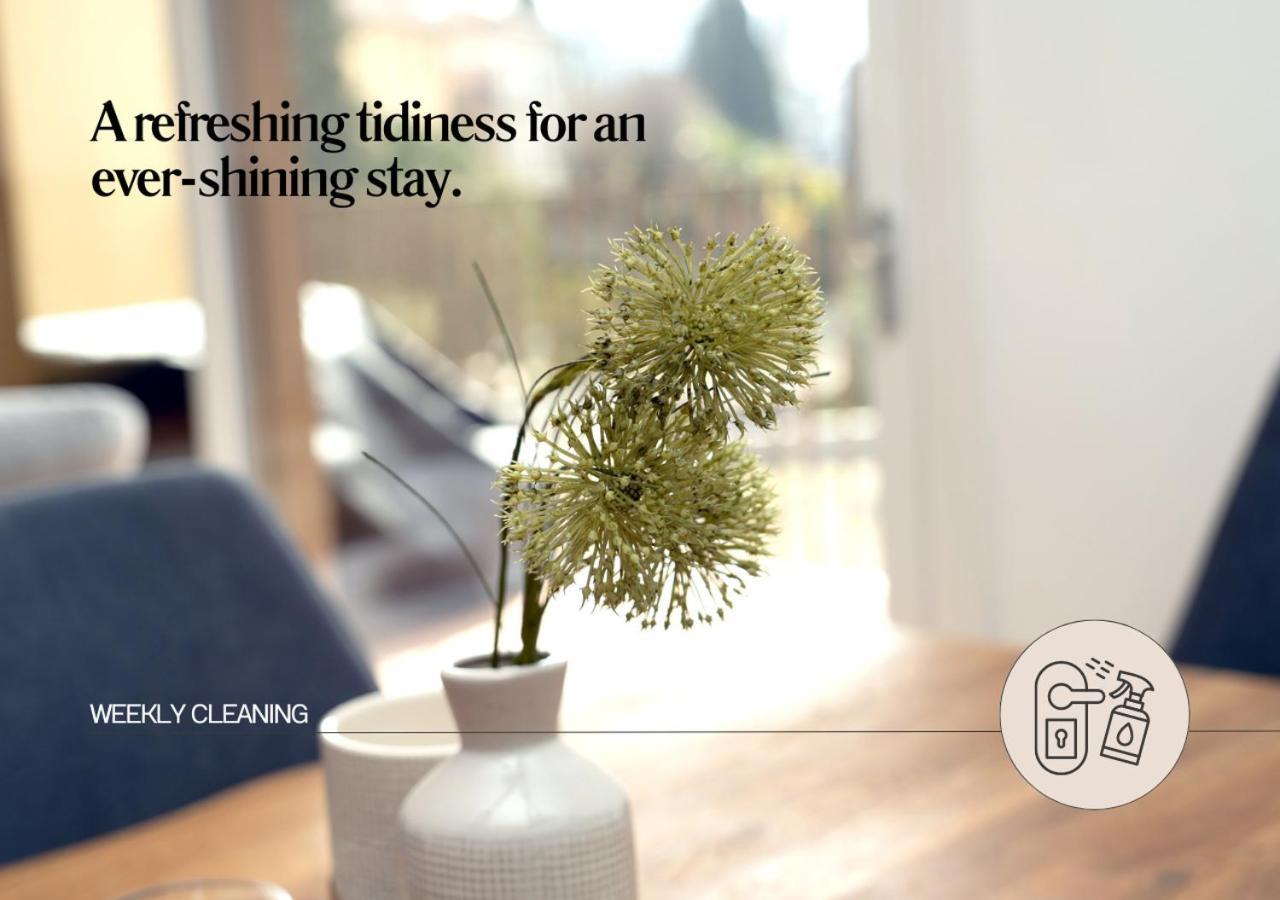 Serviced By De Charme Laveno