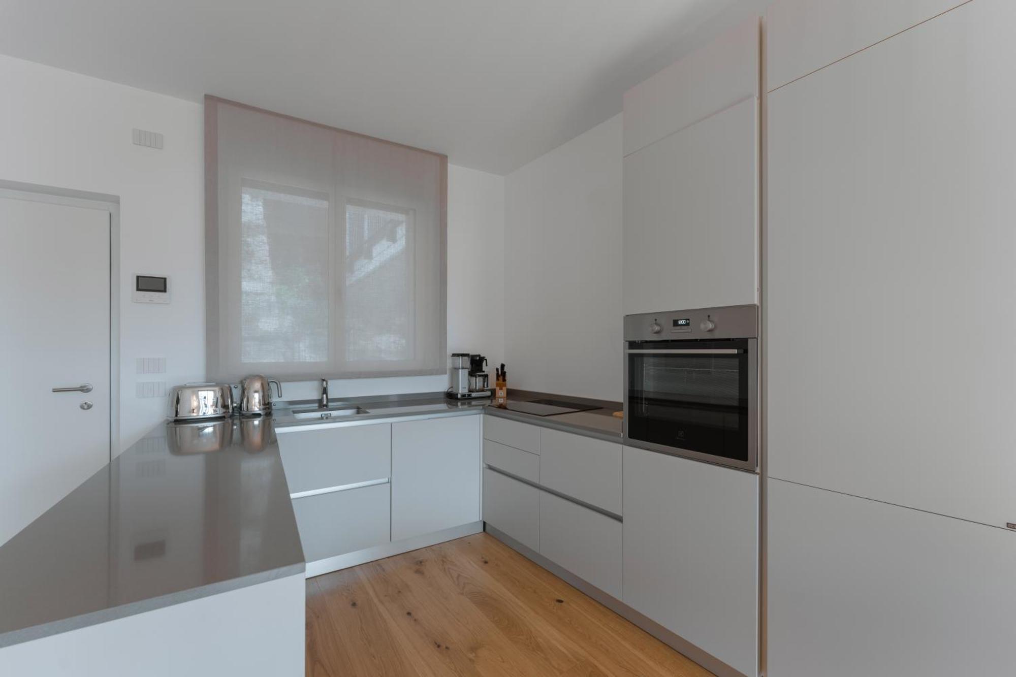 Apartment Serviced By De Charme Laveno